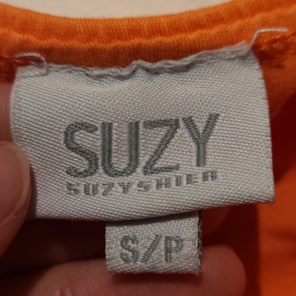 Suzy Shier orange halter top - Picture 3 of 4